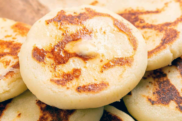 Colombian Arepa de Queso